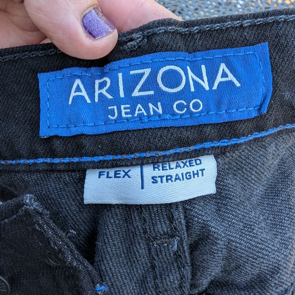 Black, new with tags, relaxed straight leg jeans 34x29